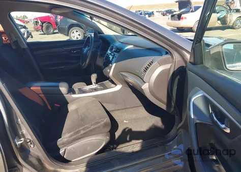 2015 Nissan Altima 2.5 S z USA, uszkodzony, nr VIN 1N4AL3AP7FN865087